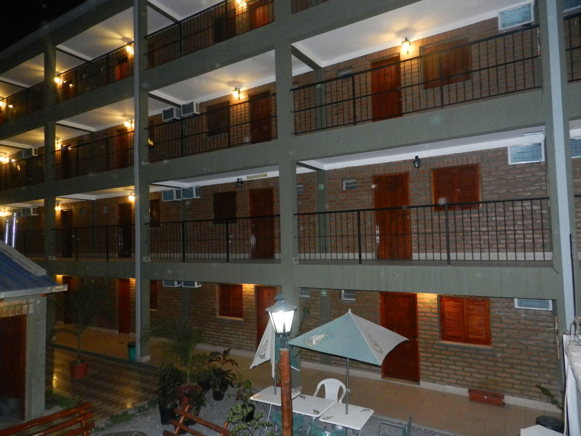 Hotel Buenos Aires Salta Eksteriør billede